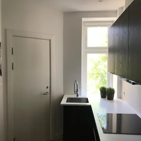 Lovely 1-Br Apartment In Osterbro - 279 Копенгаген